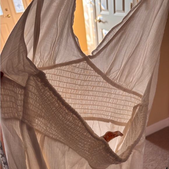 Women’s Maeve white halter neck maxi dress
Size 10 - Picture 6 of 6